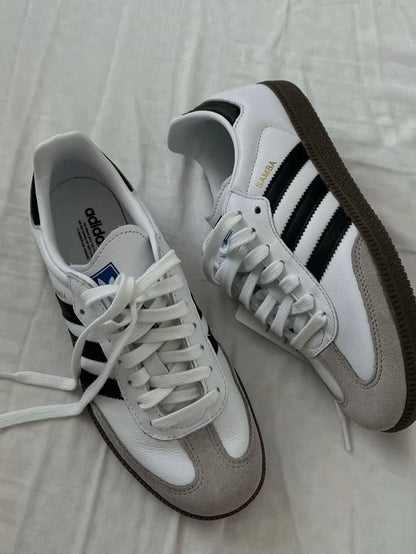 ‫حذاء Adidas Samba أبيض – كلاسيك بلمسة عصرية‬