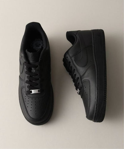 ‫حذاء Nike Air Force 1 – تصميم أيقوني وأسلوب عصري‬